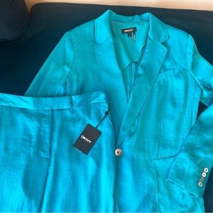 NWT DKNY Oversized Satin Blue Suit